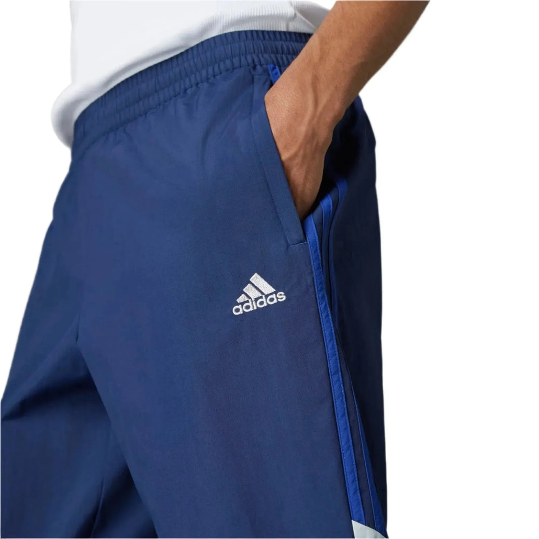 Adidas Manchester United Seasonal melegítőnadrág - Sportmania.hu