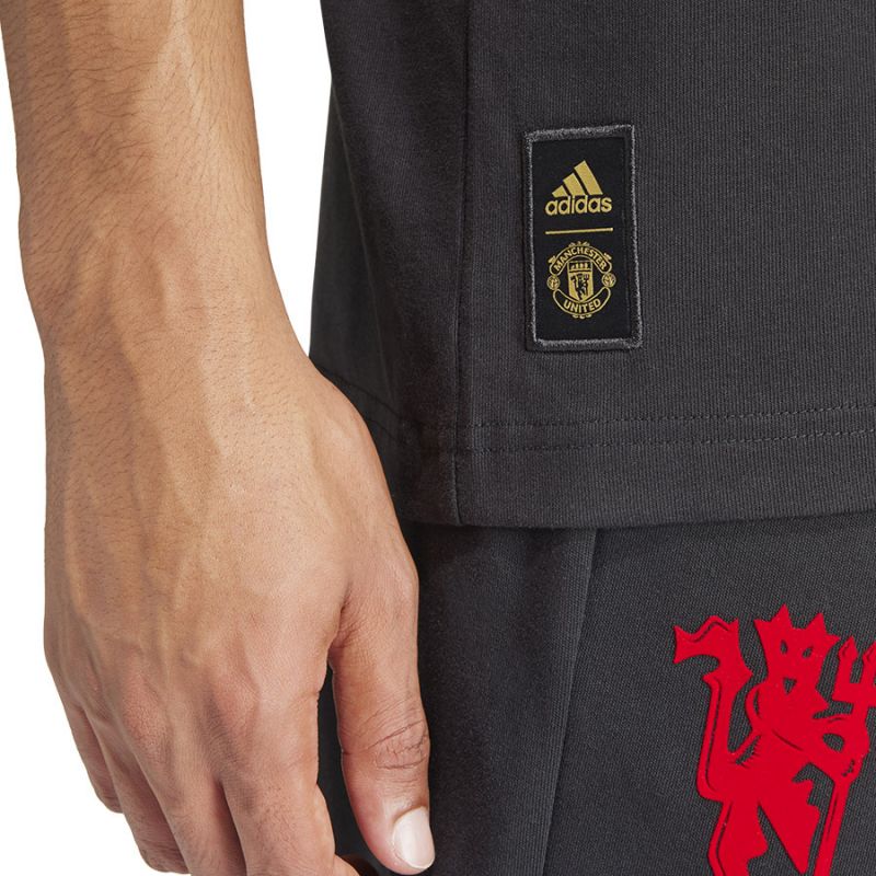 Adidas Manchester United Tee M IP9185 Póló