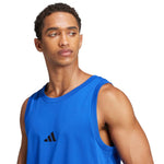 Men's adidas Essentials Small Logo Tank JE8978 kék férfi póló