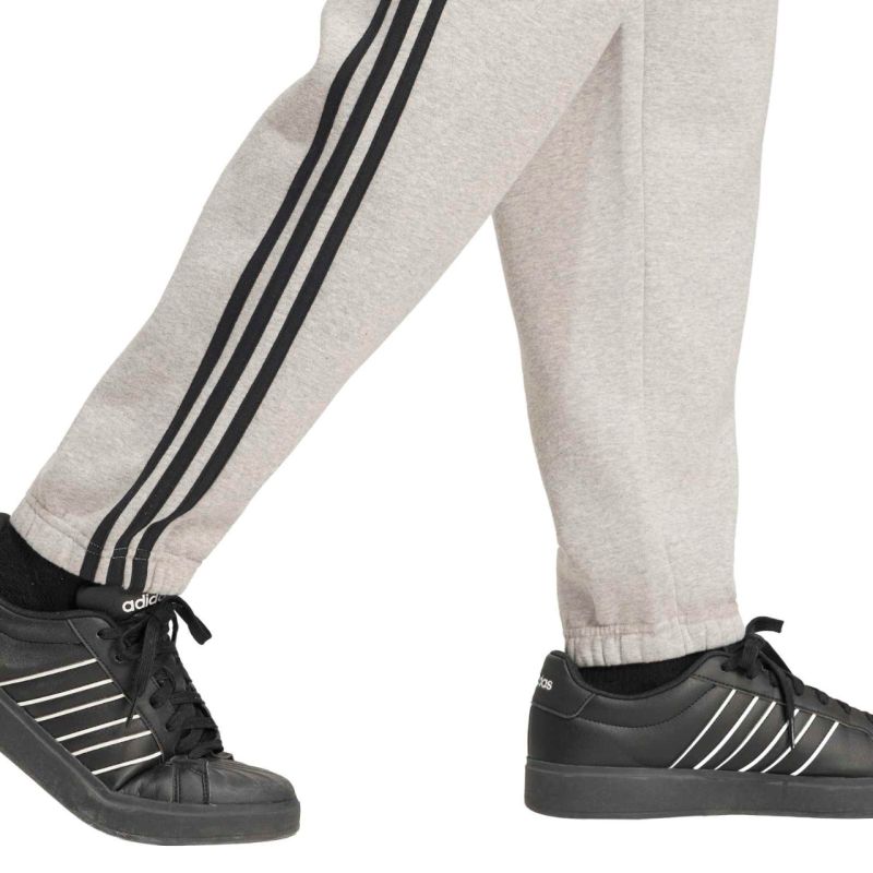 Adidas Men's Essentials 3-Stripes Fleece Tapered Cuffed szürke férfi nadrág KY4127