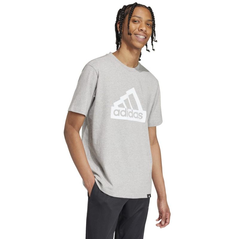 adidas Modern Essentials Graphic M T-shirt IW2648 Póló