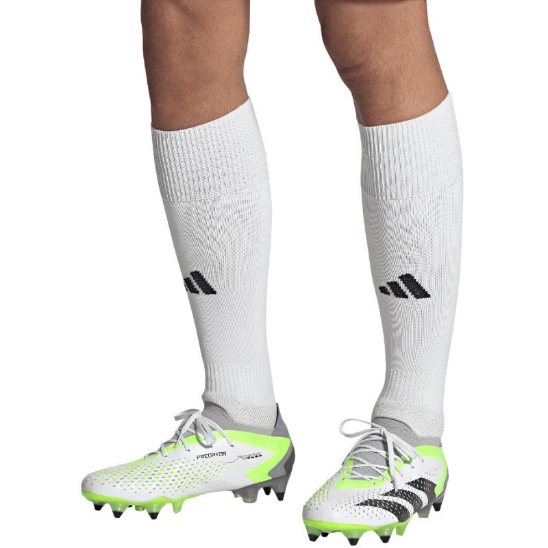 Adidas Predator Accuracy.1 Low SG M IF2292 football shoes Cipő