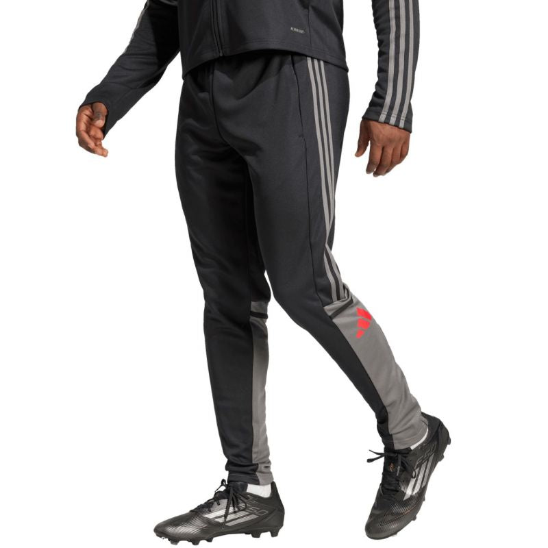 adidas Squadra 25 Training M JD1625 Pants Nadrág