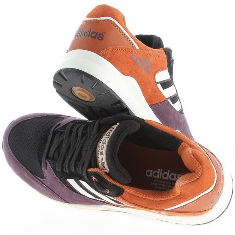 adidas Tech Super Futócipő M25460