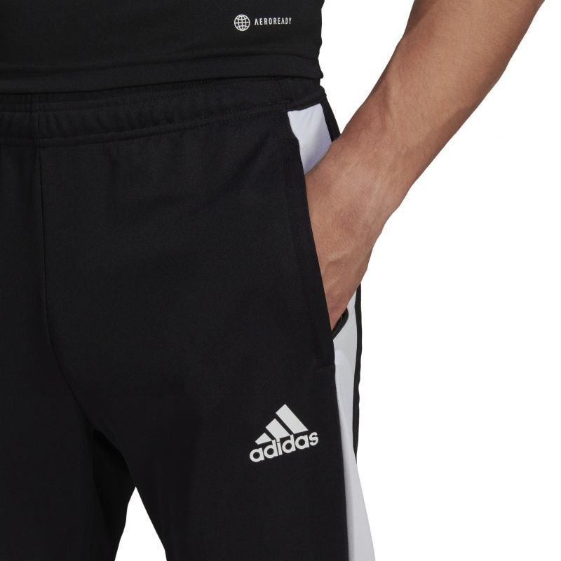 Adidas Tiro Essentials M H59990 pants Nadrág