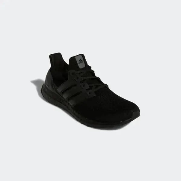 Adidas Ultraboost 5.0 DNA Black futócipő, férfi Utcai cipő - Sportmania.hu