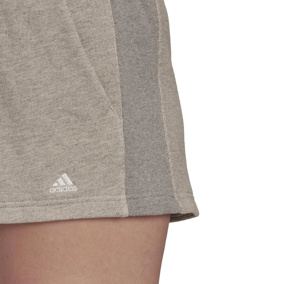 Adidas W FI ST női rövidnadrág