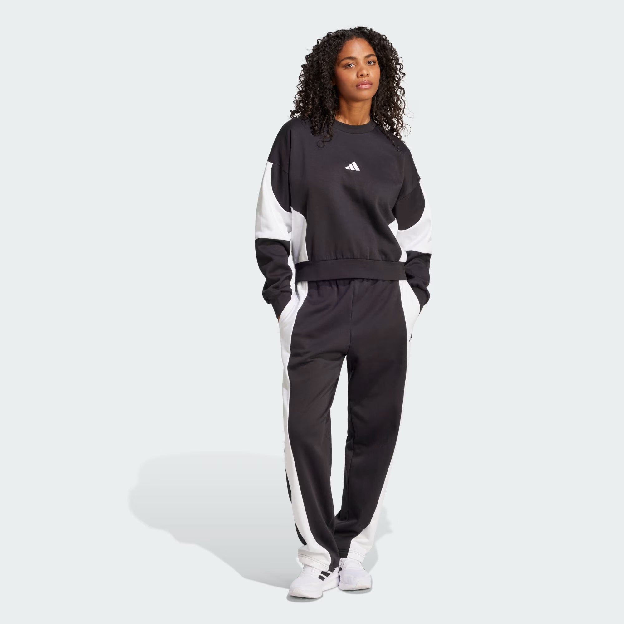Adidas W LAZIDAY TS Melegítő szett - Sportmania.hu