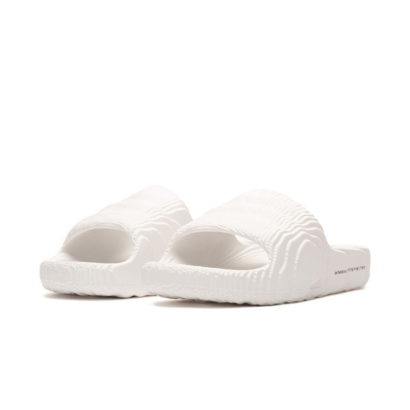 adidas Women's/men's adidas Adilette 22 Crystal White flip-flops with comfortable profiled sole white (HQ4672) Cipő
