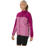 Asics Fujitrail Packable Windbreaker W Futókabát női 2012C977-500