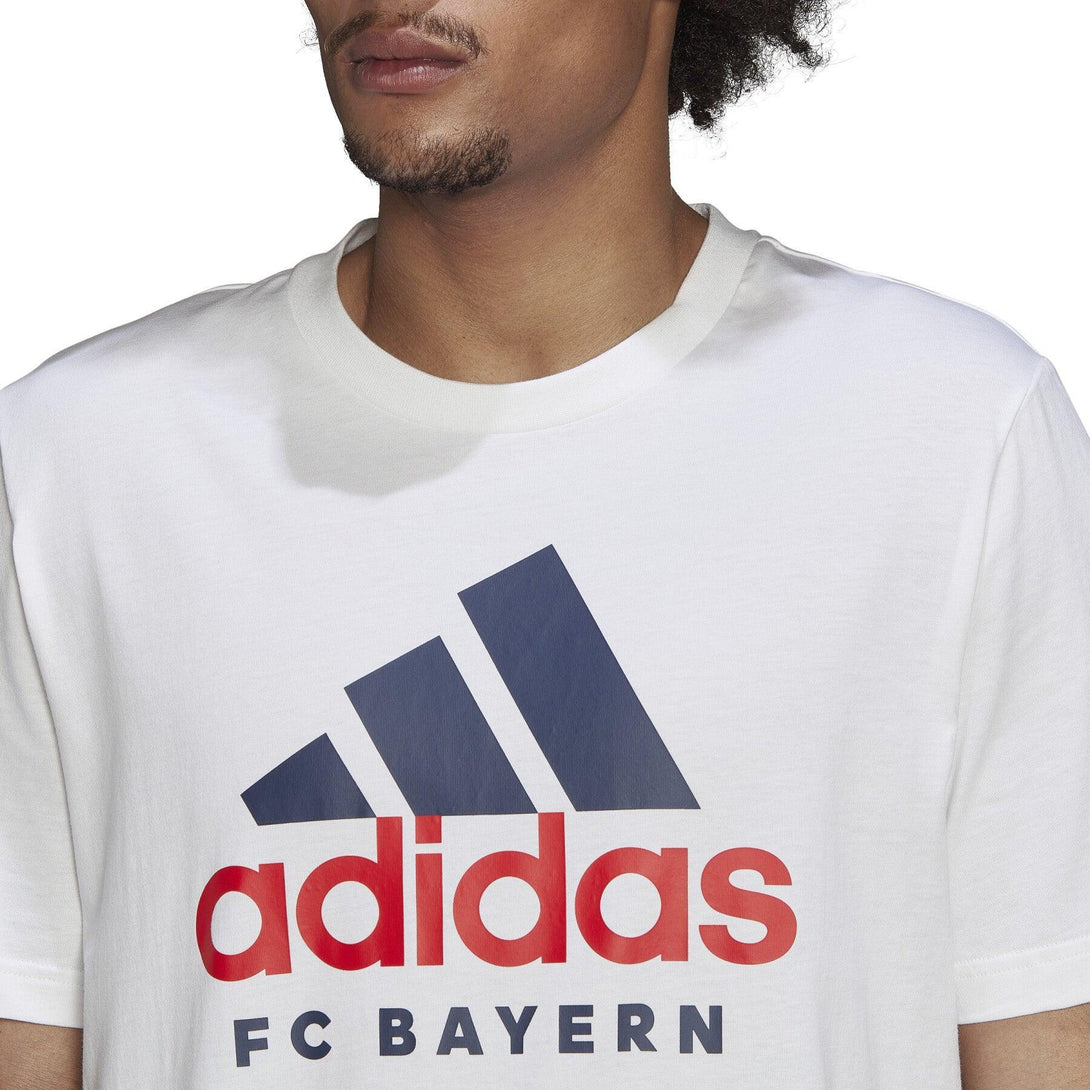 Bayern München Adidas DNA Graphic póló - Sportmania.hu
