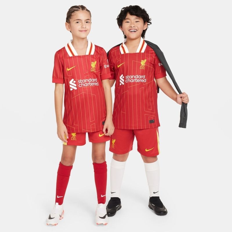 Nike Liverpool FC 2024/25 Stadium Home futball gyerek mez - Sportmania.hu