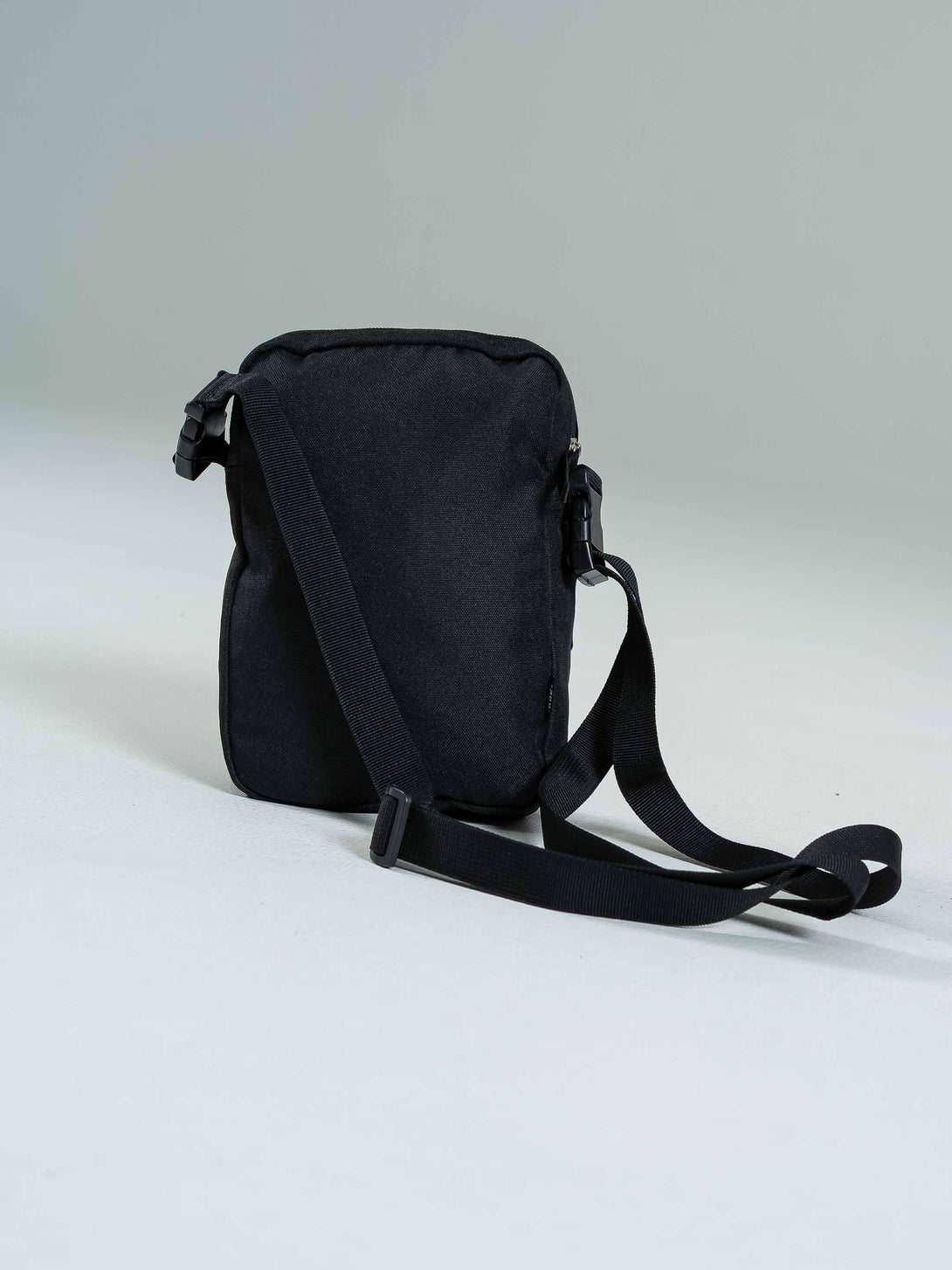 Dorko Jason Shoulder Strap Mini Bag Oldaltáska - Sportmania.hu