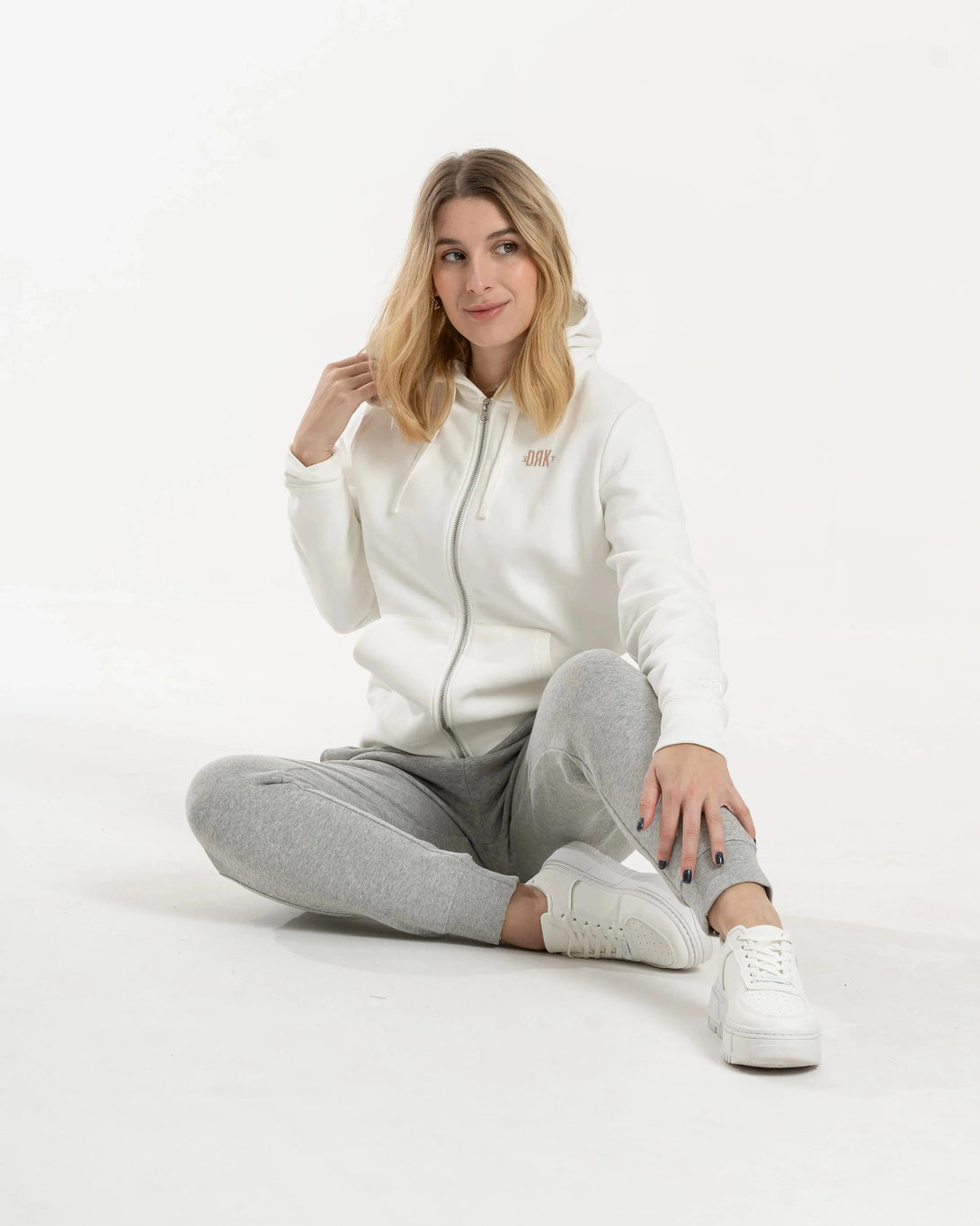Dorko KIARA ZIPPED HOODIE WOMEN Pulóver - Sportmania.hu