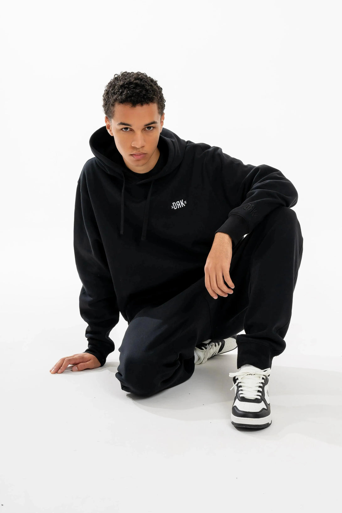Dorko REED HOODIE MEN Pulóver - Sportmania.hu