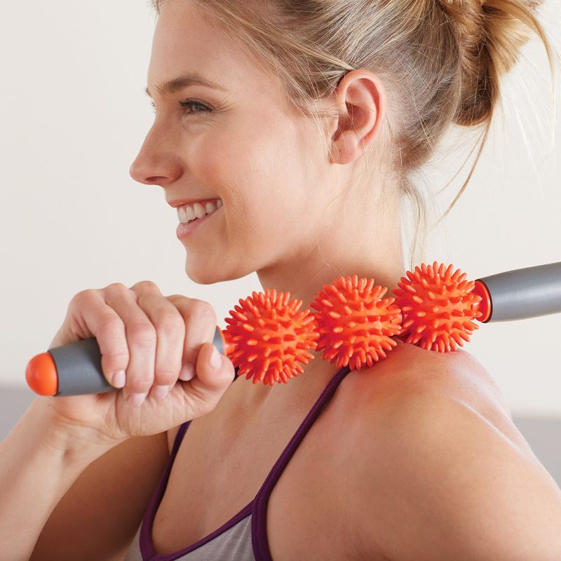 GAIAM BODY MASSAGER WITH MOVABLE NUTS 58255