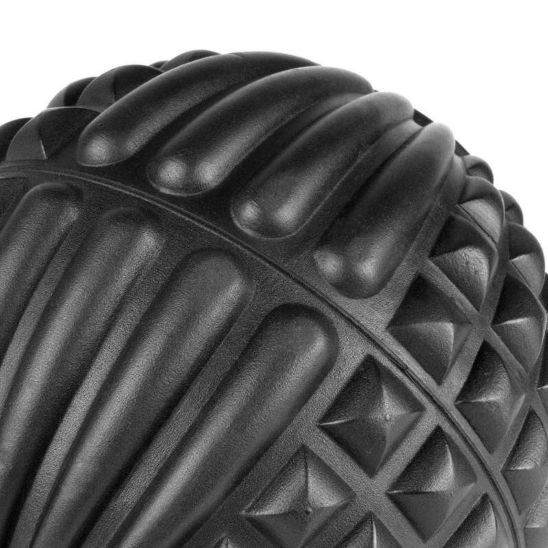 Gaiam massage ball with studs Edzőfelszerelés 63938