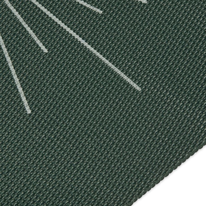 Gaiam yoga mat 5MM 65374