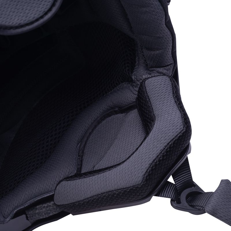 Iguana Higni Helmet fekete sisak 92800622353