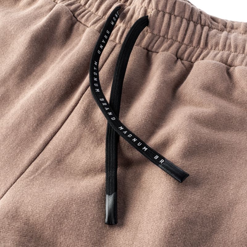 Magnum Ukari II Shorts barna férfi rövidnadrág