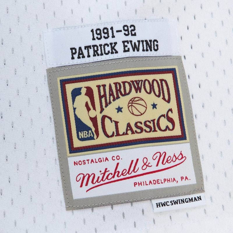 Mitchell &amp; Ness NBA Cracked Cement Swingman Jersey Knicks 1991 Patrick Ewing M TFSM5934-NYK91PEWWHIT