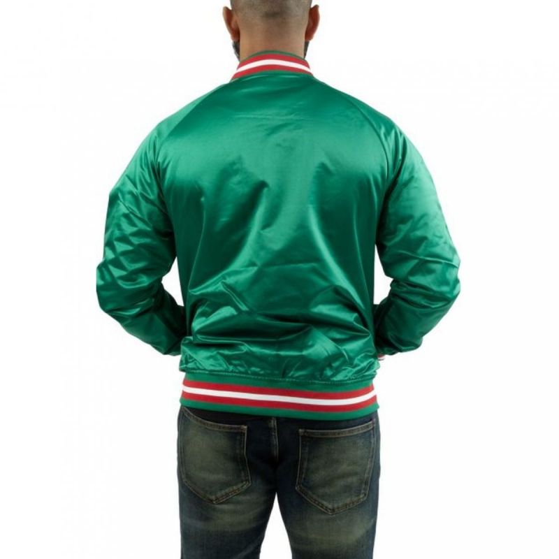 Mitchell &amp; Ness NBA Milwaukee Bucks Lightweight Jacket M STJKMG18013-MBUDKGN