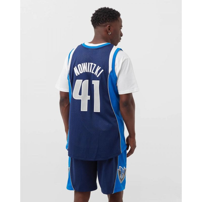 Mitchell & Ness NBA Swingman Dallas Mavericks Dirk Nowitzki M T-shirt SMJY1148-DMA11DNOASBL - Sportmania.hu