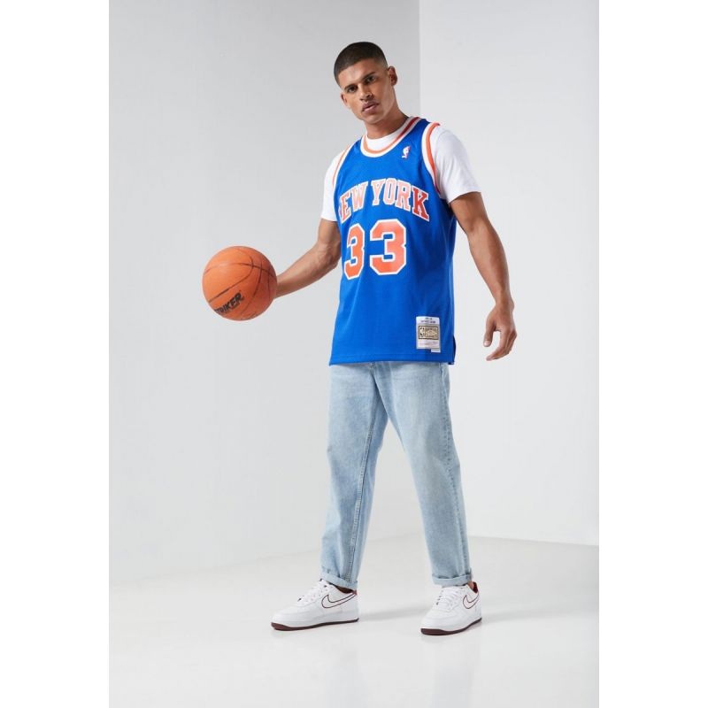 Mitchell &amp; Ness NBA Swingman New York Knicks Patric Ewing T-Shirt SMJYGS18186-NYKROYA91PEW