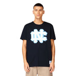 Mitchell & Ness NCAA University Of North Carolina Large Logo Tee M BMTRINTL1272-UNCNAVY - Sportmania.hu