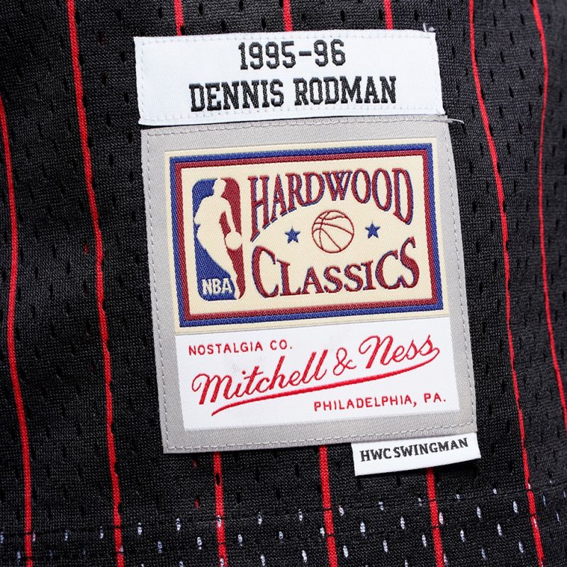 Mitchell &amp; Ness Chicago Bulls Nba Swingman Alternate Jersey Bulls 95 Dennis Rodman M Smjygs18150-cbublck95drd