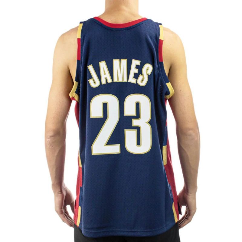 Mitchell &amp;Ness Cleveland Cavaliers NBA Swingman Jersey Lebron James M SMJYGS18156-CCANAVY08LJA