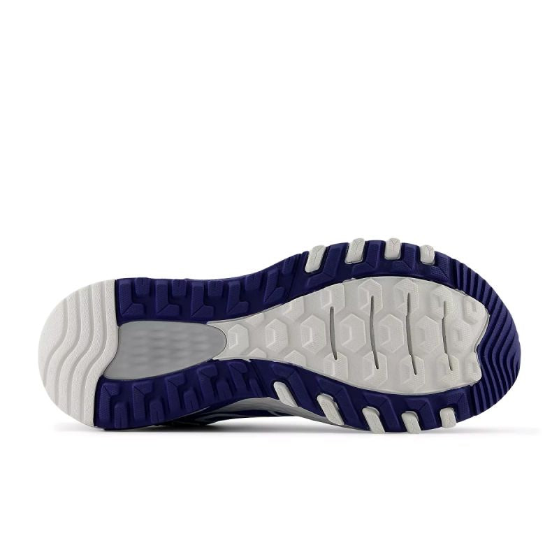 New Balance M Mt410ch8 Shoes