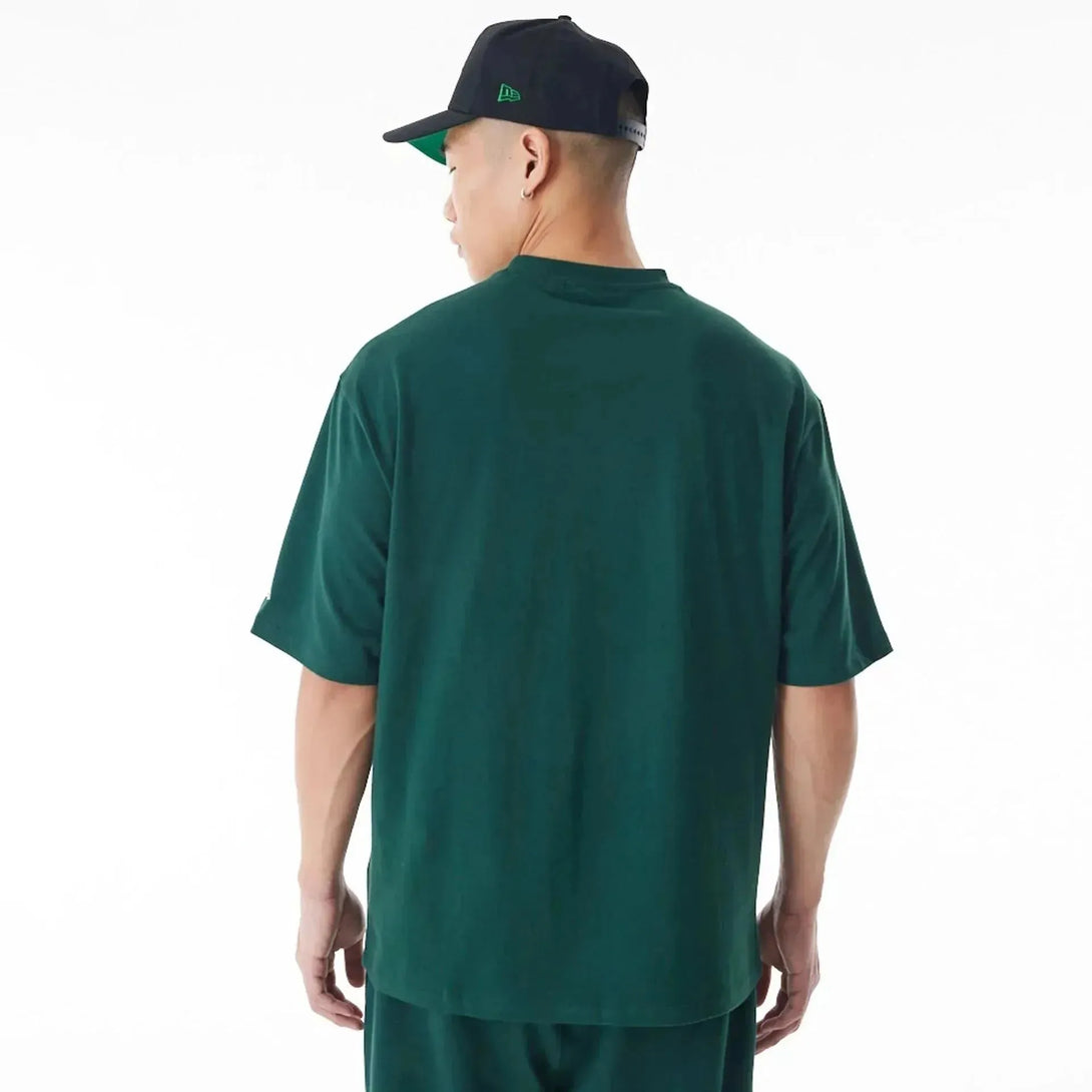 New Era Boston Celtics NBA Graphic Dark Green Oversized póló - Sportmania.hu