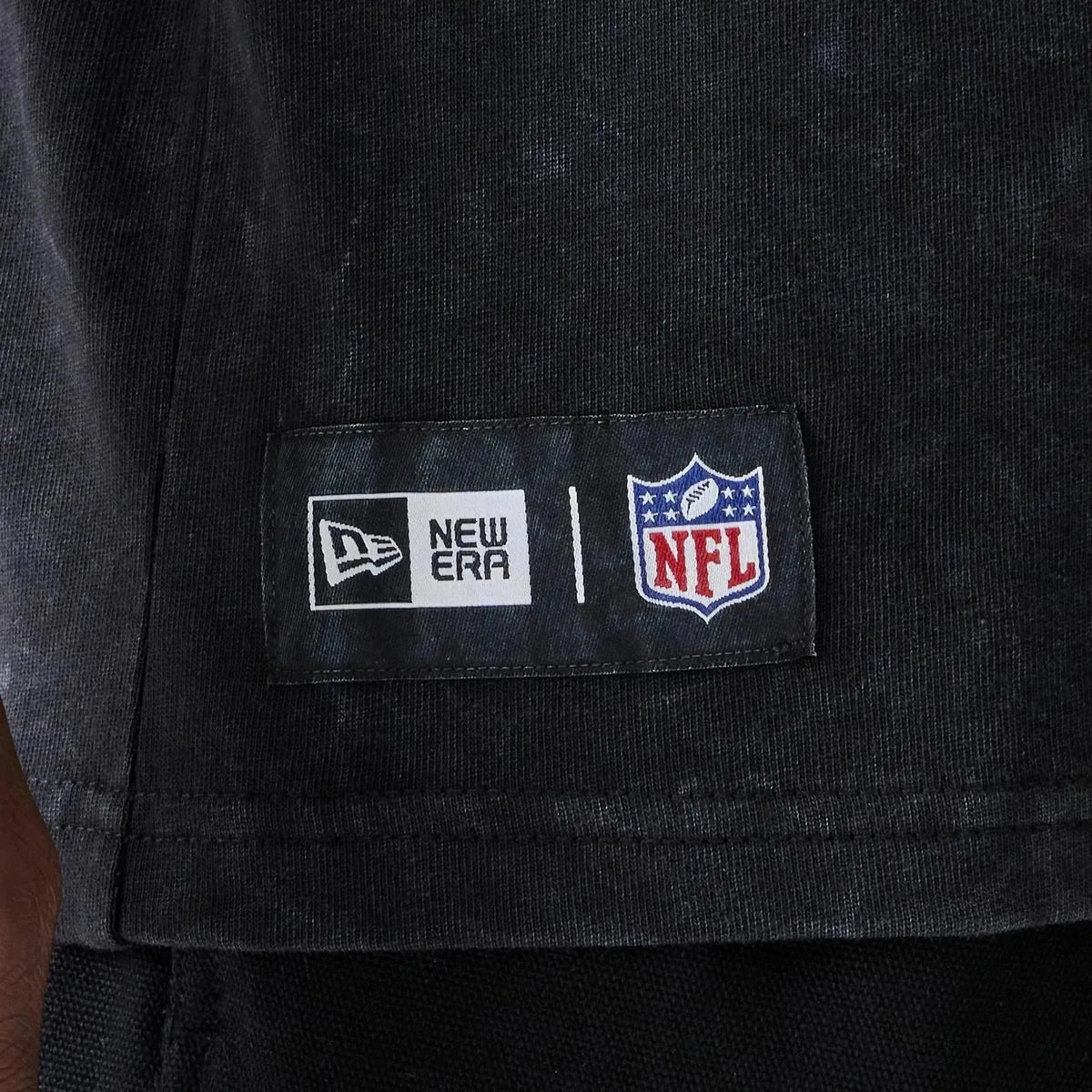 New Era Chicago Bears NFL Games Premium Apparel Black Oversized póló