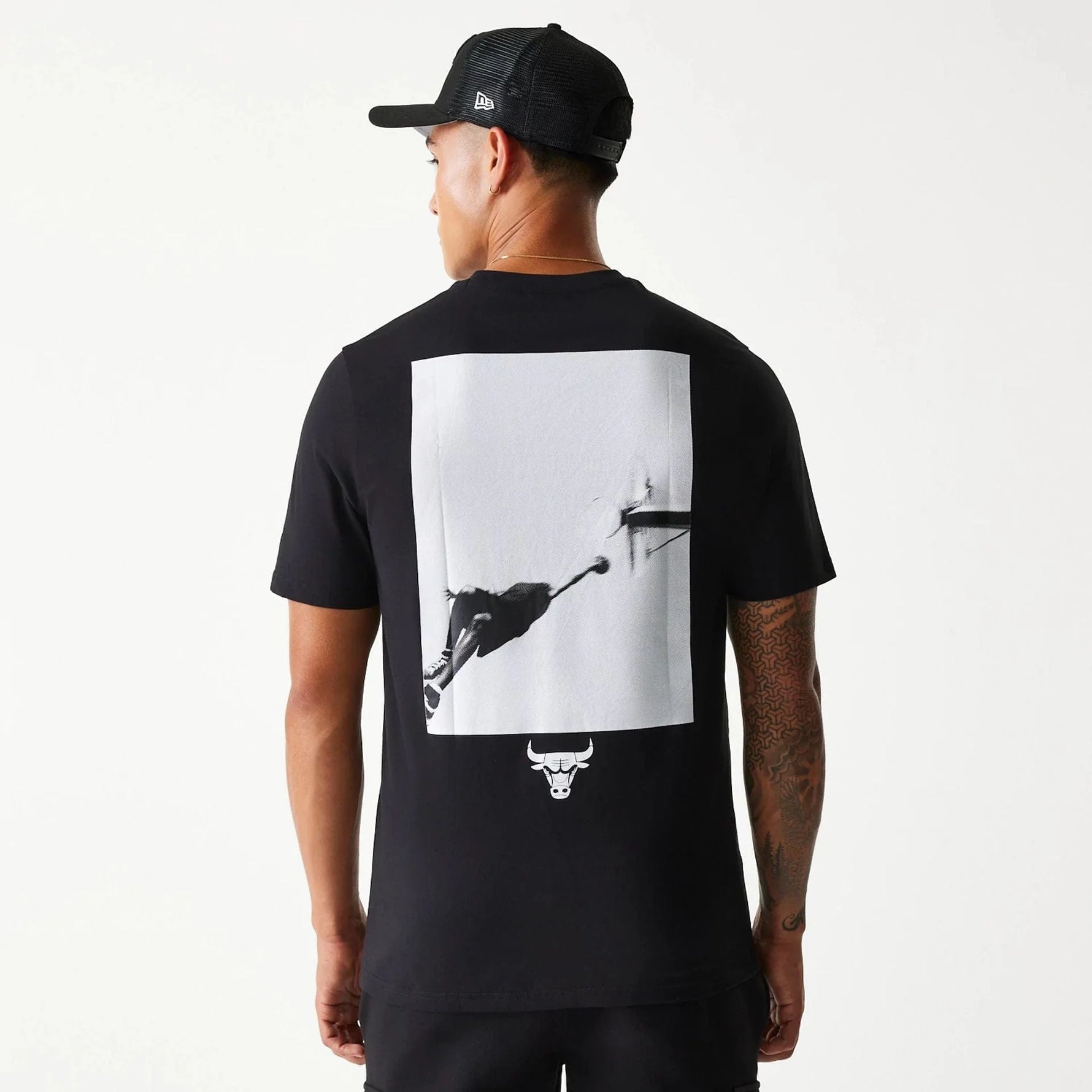 New Era Chicago Bulls NBA Court Graphic póló - Sportmania.hu