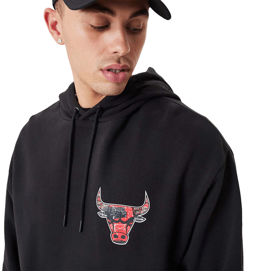 New Era Chicago Bulls NBA Infill Team Logo Black pulóver kapucnis pulóver - Sportmania.hu