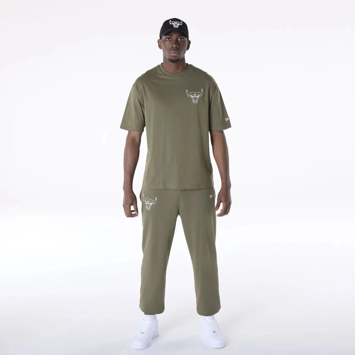 New Era Chicago Bulls NBA League Essential Green Oversized férfi póló