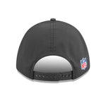 New Era Cleveland Browns NFL Sideline 2025 Charcoal 9FORTY M-Crown - baseball sapka