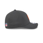 New Era Denver Broncos NFL Sideline 2025 Charcoal 9FORTY M-Crown - baseball sapka
