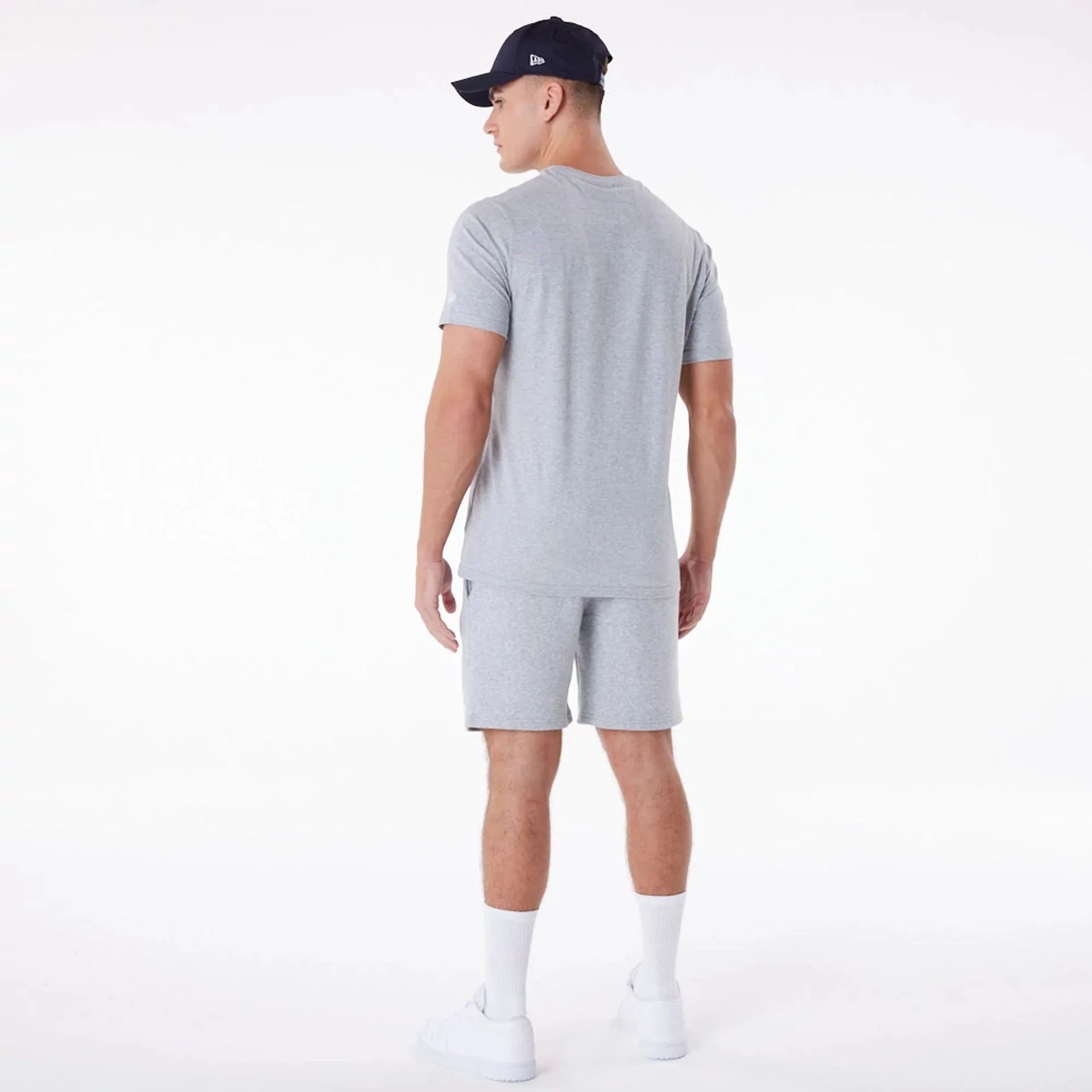 New Era Essentials Shorts M 60416738 Short Ruházat - Sportmania.hu