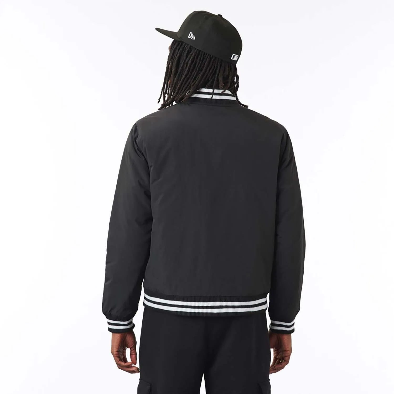 New Era JAKNA MLB TEAM BOMBER JKT NEYYAN BLKWHI Kabát - Sportmania.hu