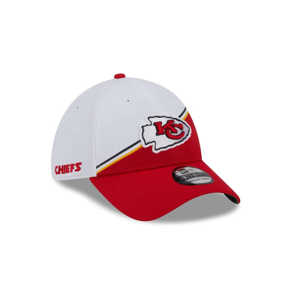 New Era Kansas City Chiefs NFL Sideline 2023 White 39THIRTY Stretch Fit Baseball sapka - Sportmania.hu