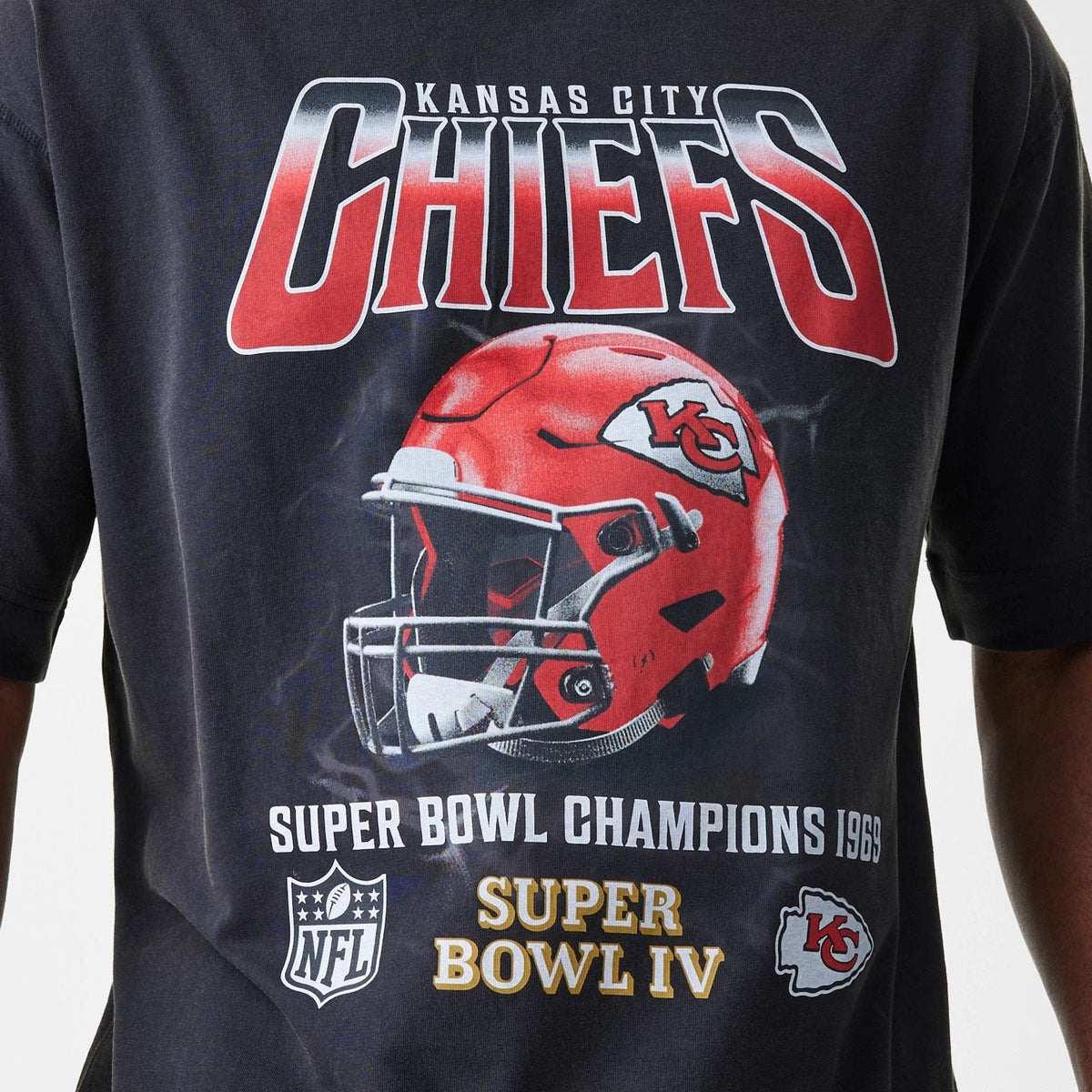 New Era Kansas City Chiefs NFL Washed Boxy Black Oversized férfi póló
