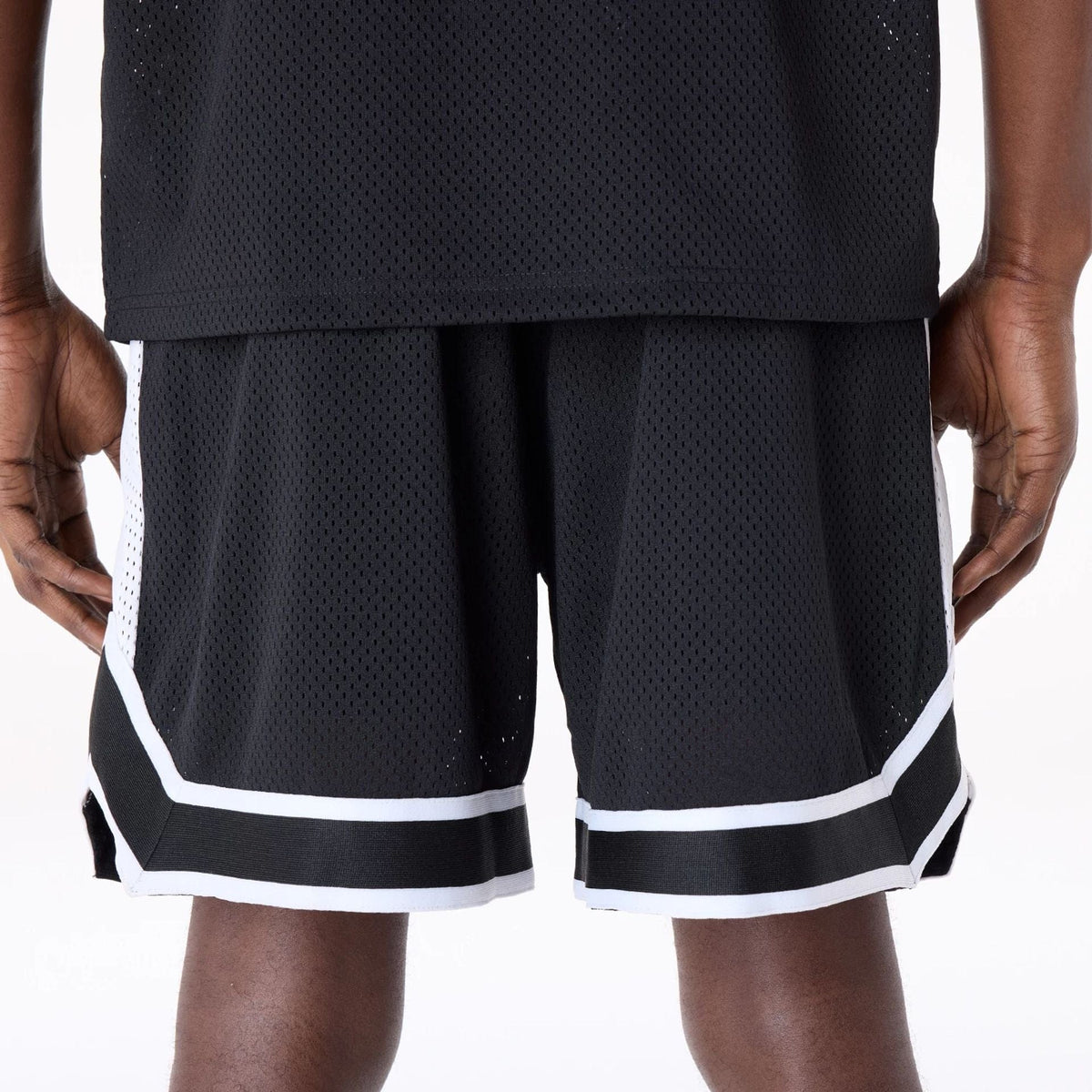 New Era Las Vegas Raiders NFL Mesh Black Short