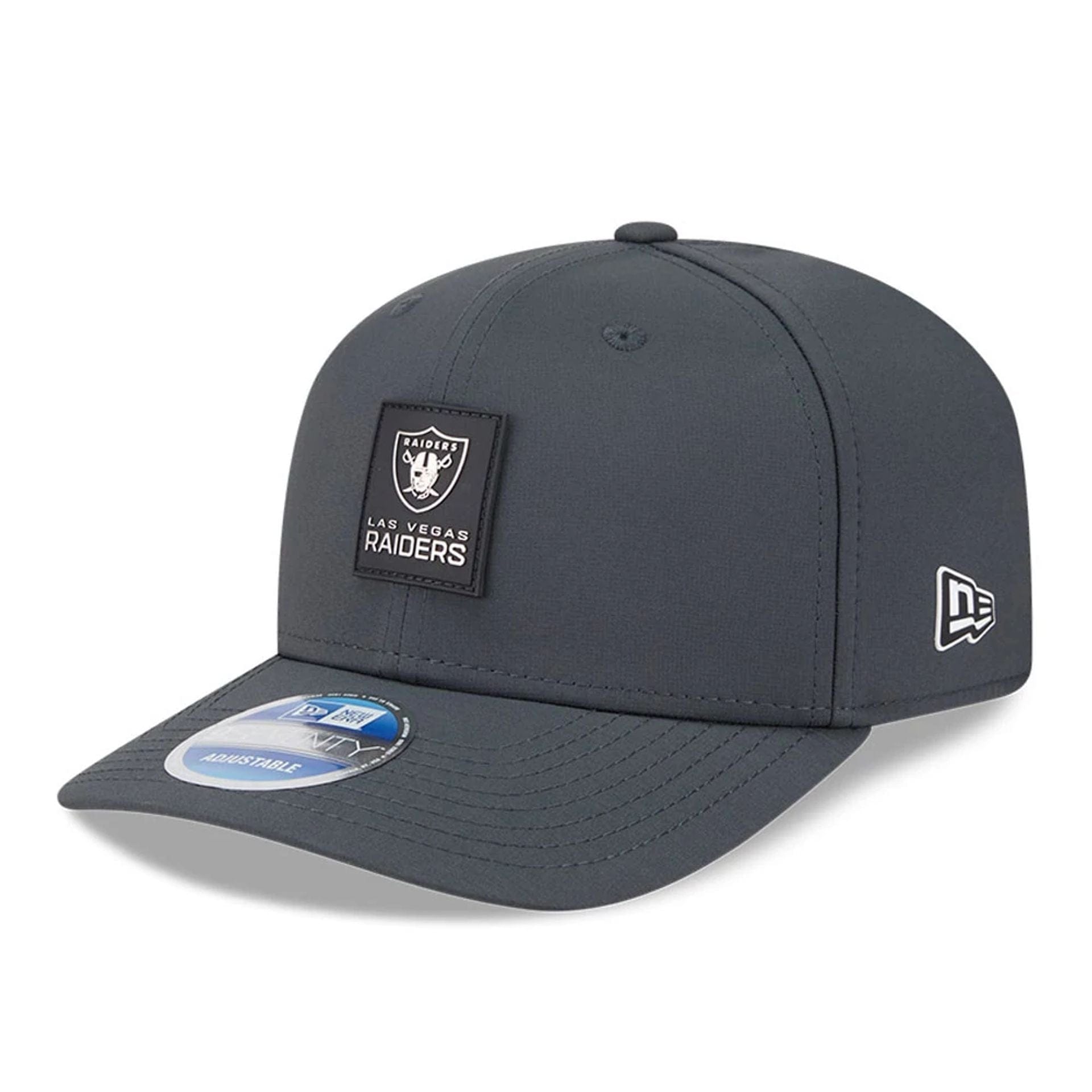 New Era Las Vegas Raiders NFL Sideline 2025 Charcoal 9SEVENTY Stretch Snap - baseball sapka