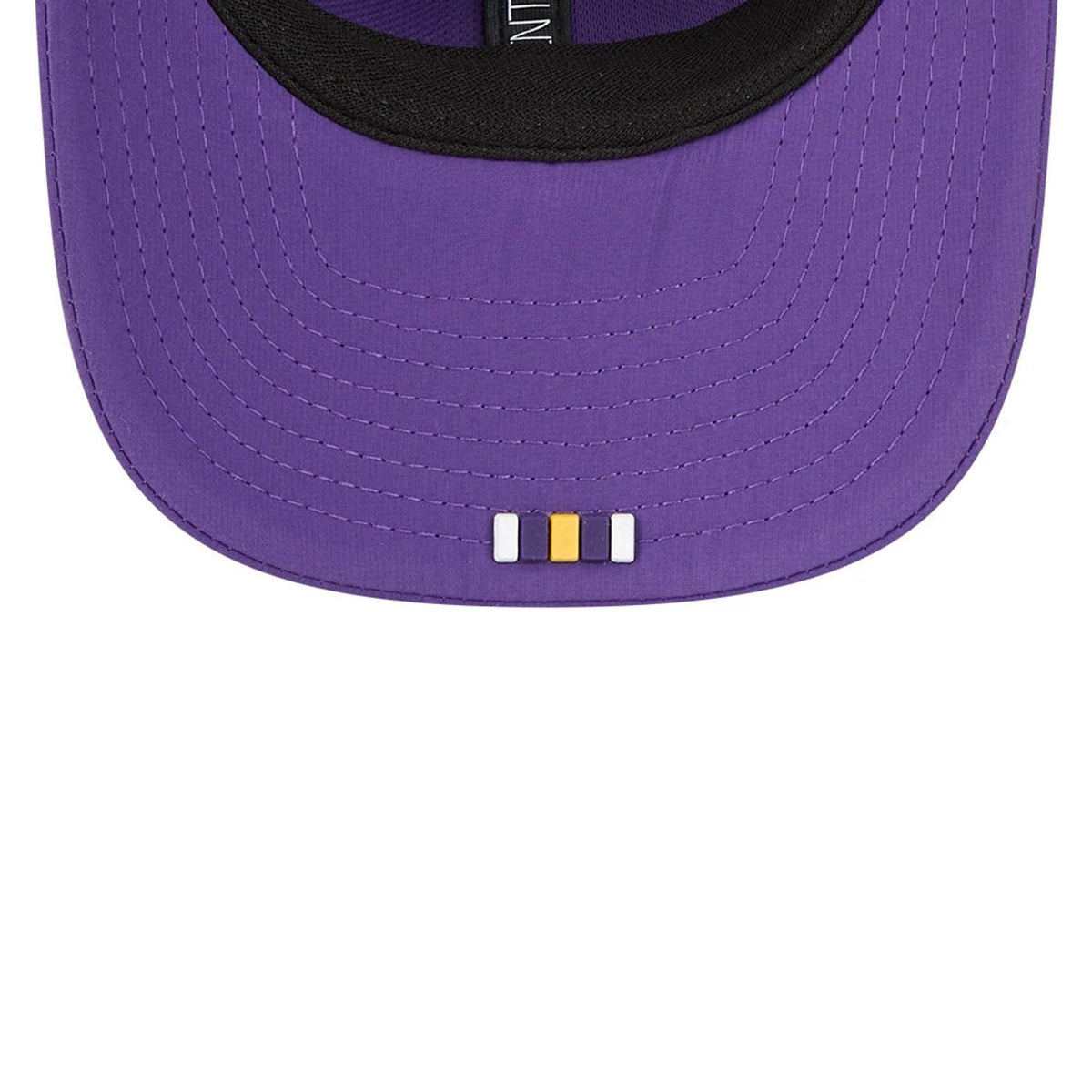 New Era Minnesota Vikings NFL Sideline 2025 Purple 9SEVENTY Trucker Stretch Snap - baseball sapka