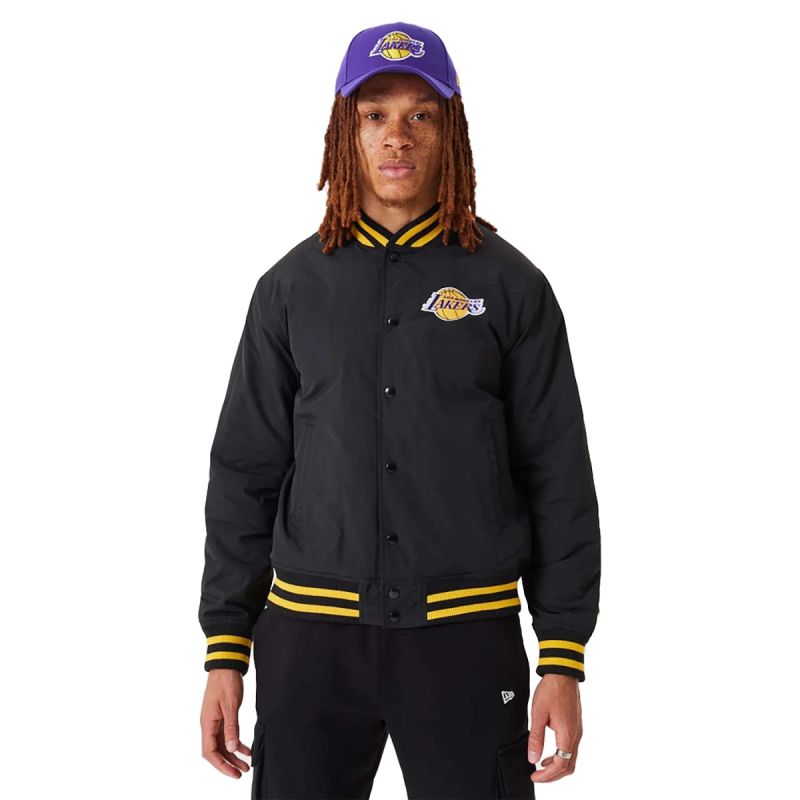 New Era NBA Los Angeles Lakers Script Bomber - fekete férfi dzseki 60332205