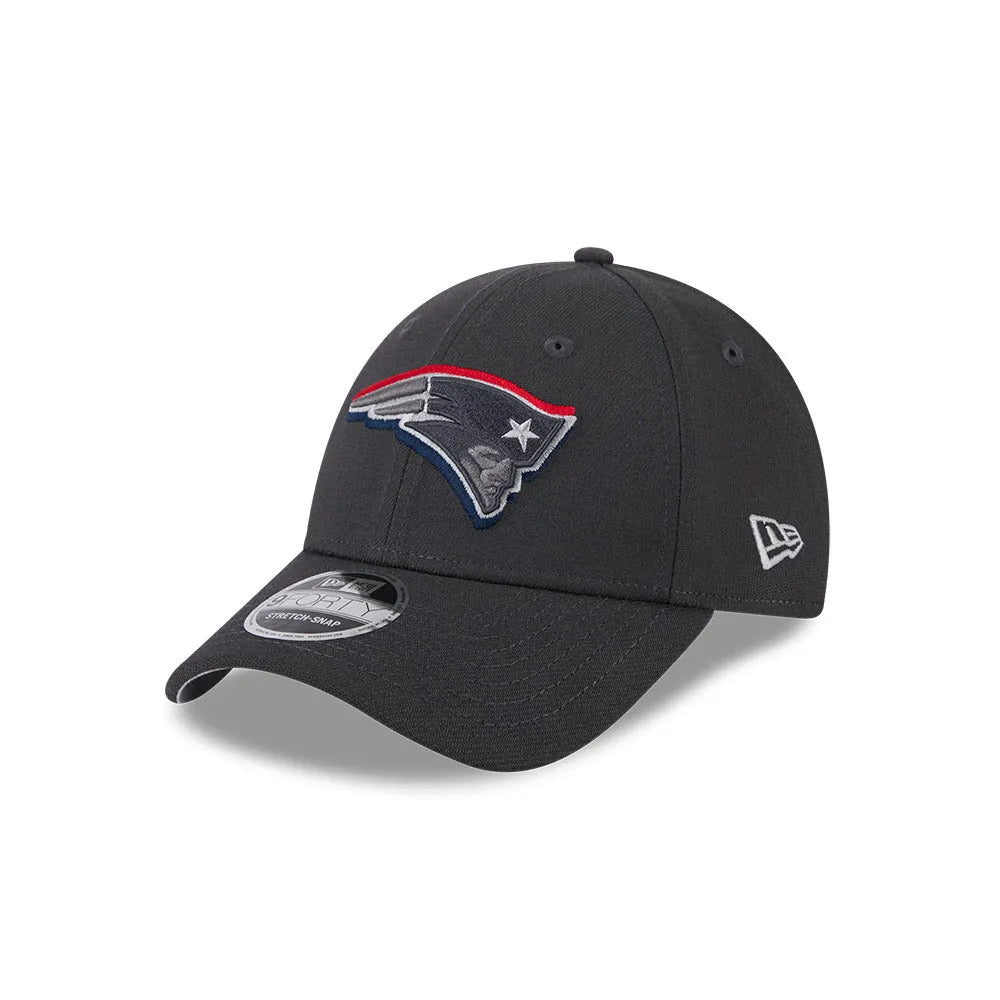 New Era New England Patriots NFL Draft 2024 Dark Grey 9FORTY Stretch-Snap Baseball sapka - Sportmania.hu