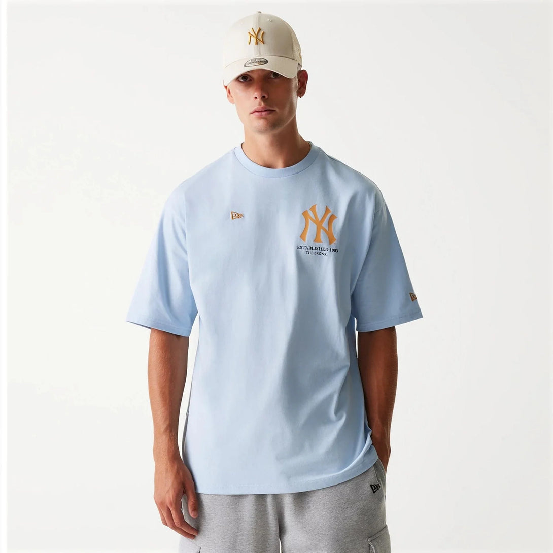 New Era New York Yankees MLB Baseball Graphic Pastel Blue Oversized póló - Sportmania.hu