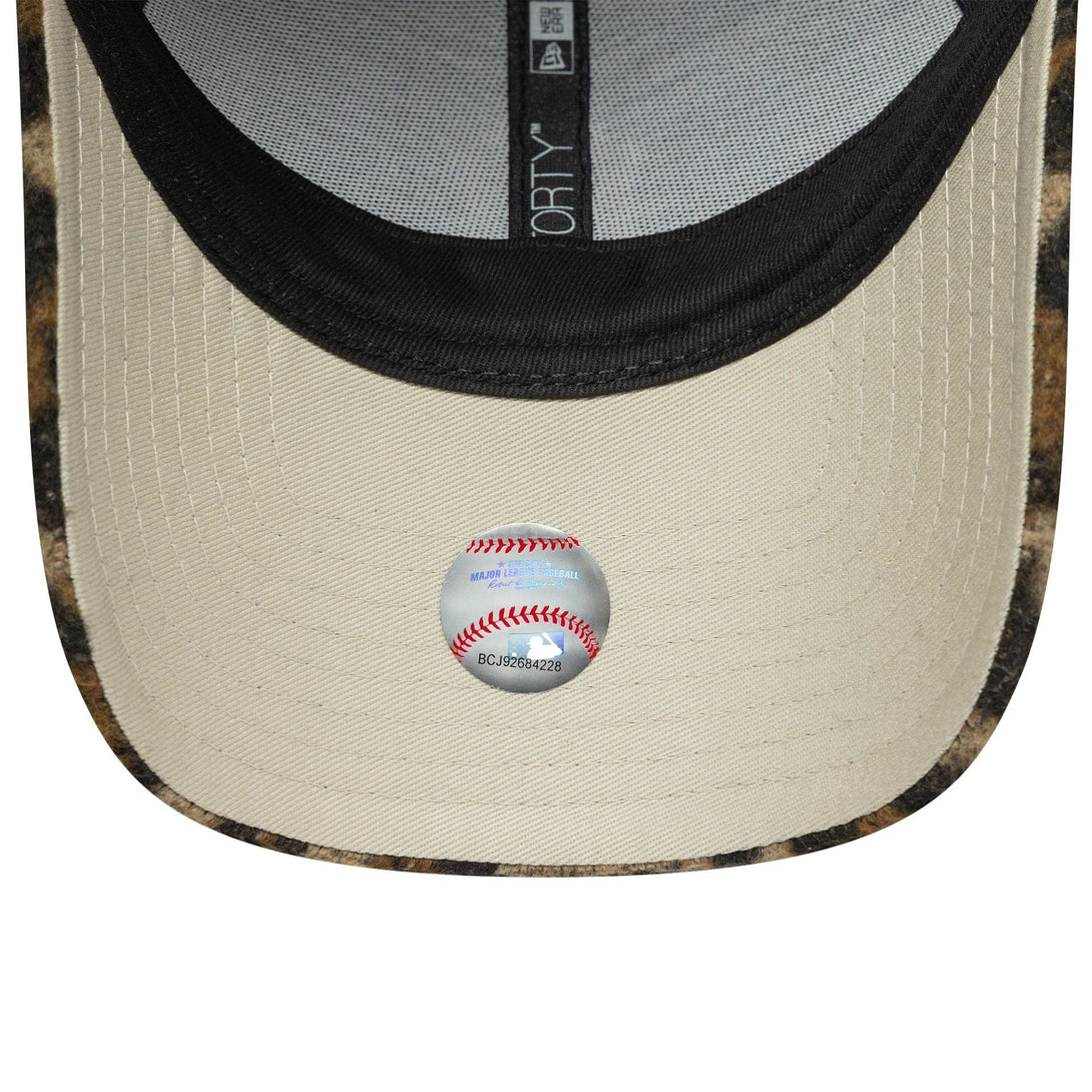 New Era New York Yankees Womens MLB Cosy Animal Leopard 9FORTY baseball sapka - Sportmania.hu